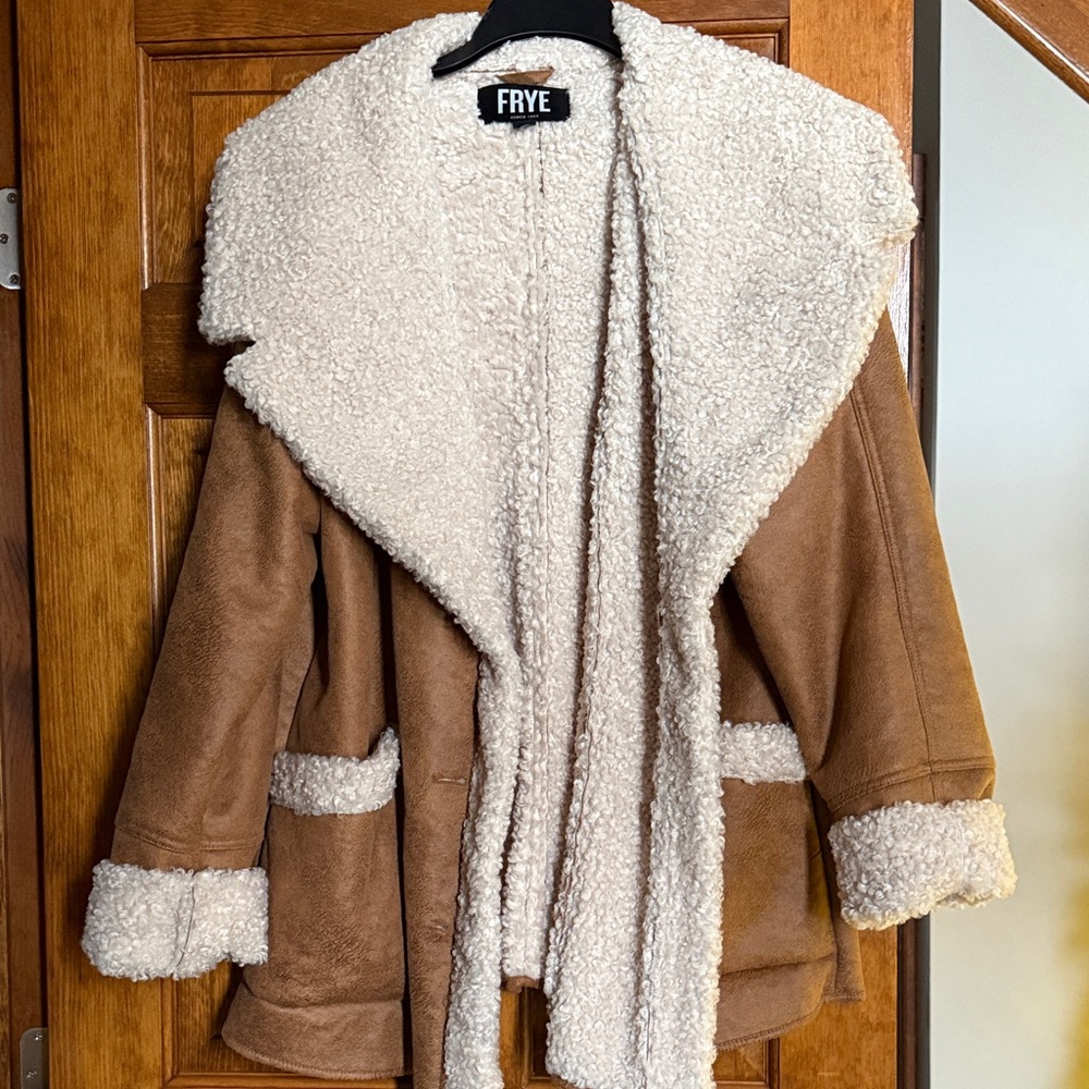Frye Women's Tan Jacket with Cream Lining